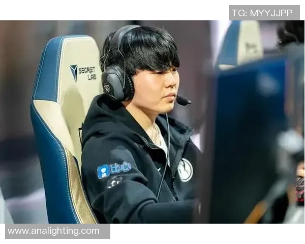 和平精英战术解析：深入探讨IG战队的进攻策略与团队配合技巧