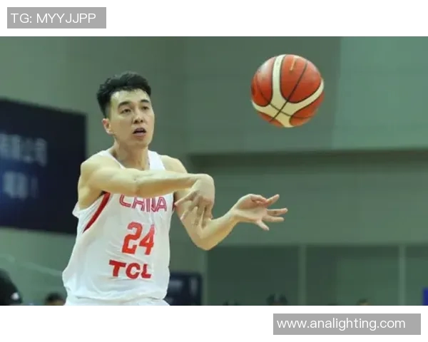 成都网球队节奏之争引发热议球迷与教练的观点碰撞分析 成都网球队节奏之争引发热议球迷与教练的观点碰撞分析