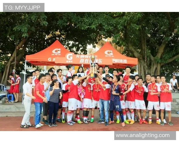 广州足球队荣登足球节奏排行榜第六位展现出色竞技实力与团队合作精神 广州足球队荣登足球节奏排行榜第六位展现出色竞技实力与团队合作精神