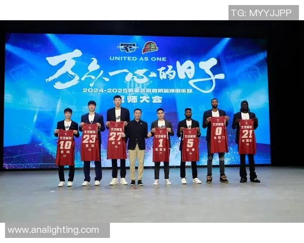 武汉篮球队战术变革引发热议球迷与专家共同探讨新策略与未来发展