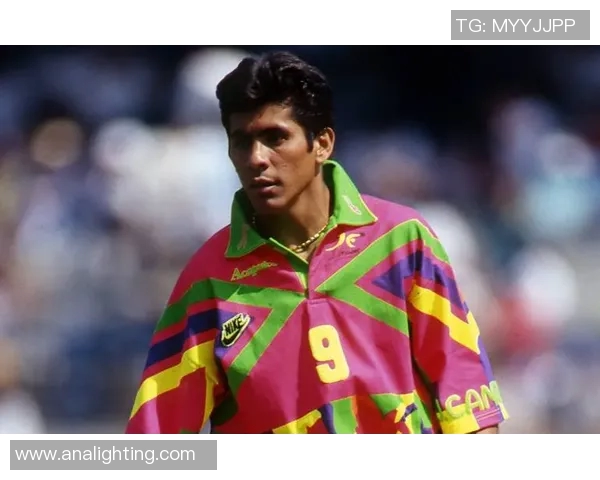 现役足球明星的中文译名及其背后的故事与含义解析